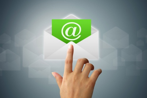 محققان آزمایشگاه یاهو قادر به پیش بینی اطلاعات موجود در ایمیل کاربران هستند