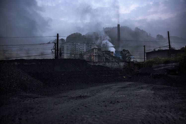 مصرف زغال سنگ چین فراتر از پیش بینی‌ها است