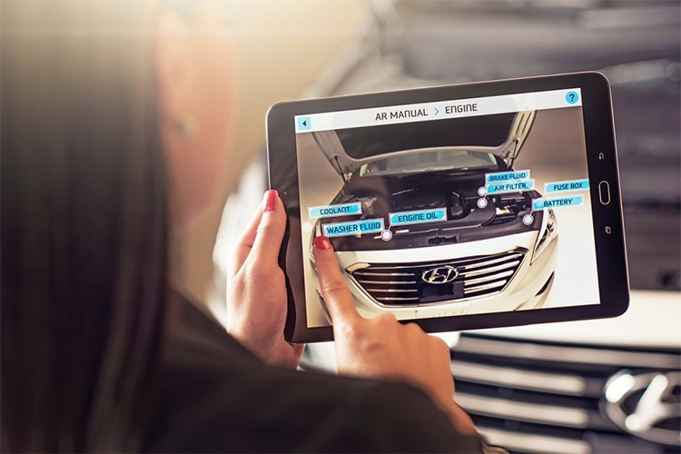 هیوندای راهنمای استفاده از خودرو با قابلیت واقعیت افزوده ارائه می‌کند