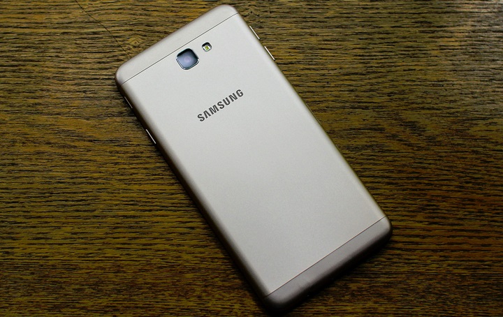 گوشی Samsung Galaxy J7 Prime