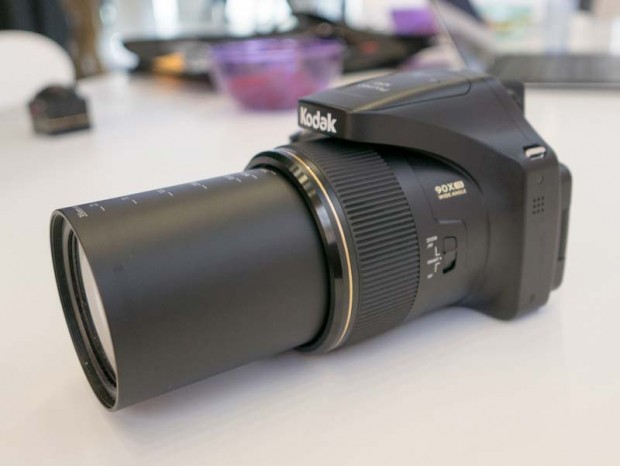 دوربین AZ901 کداک 90 برابر زوم اپتیکال دارد
