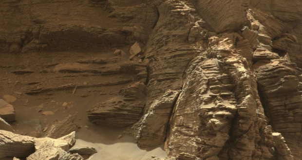 تصاویر جدید سیاره مریخ با صخره‌های ناهموار و باورنکردنی منتشر شد
