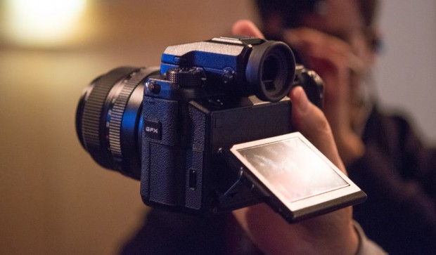 فوجی فیلم دوربین GFX 50S را معرفی کرد؛ حسگر مدیوم فرمت 51 مگاپیکسلی