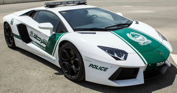 جذاب‌ترین و بدترین اتومبیل‌های پلیس دنیا را بشناسید