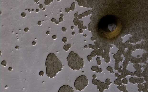 حفره‌های مریخ