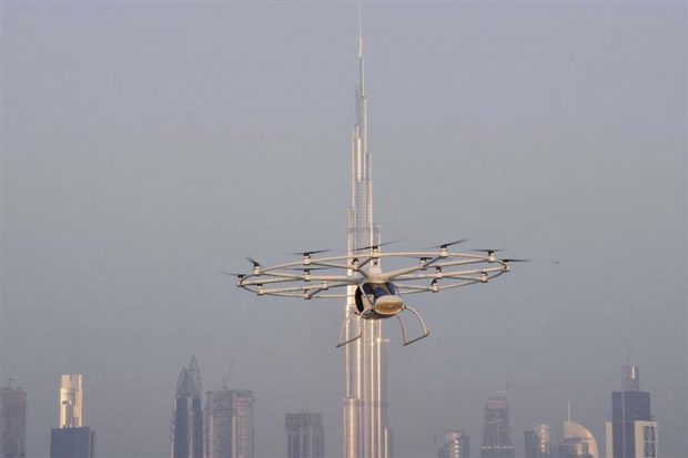 ولوکوپتر :‌ نخستین تاکسی پرنده خودران جهان در شهر دبی آزمایش شد