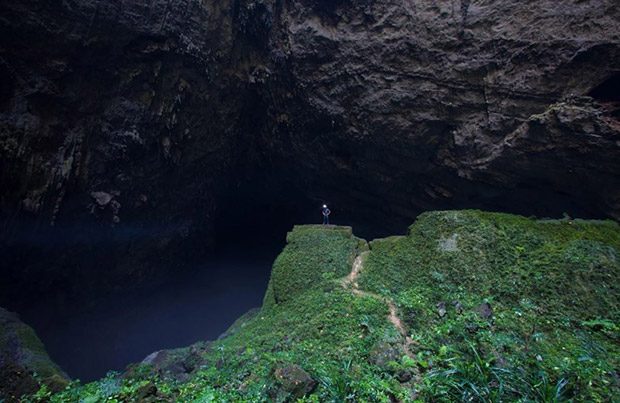 غار اسرارآمیز